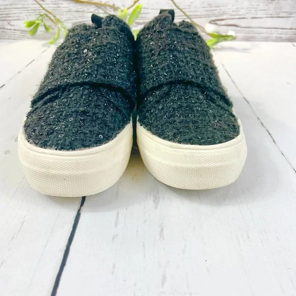 Dolce Vita Black Sparkly Low Top Sneakers - Picture 3 of 11